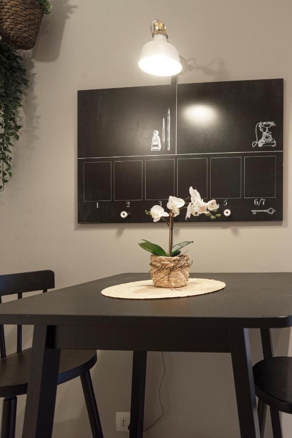 B&B Il Viaggio Bologna Bagian luar foto