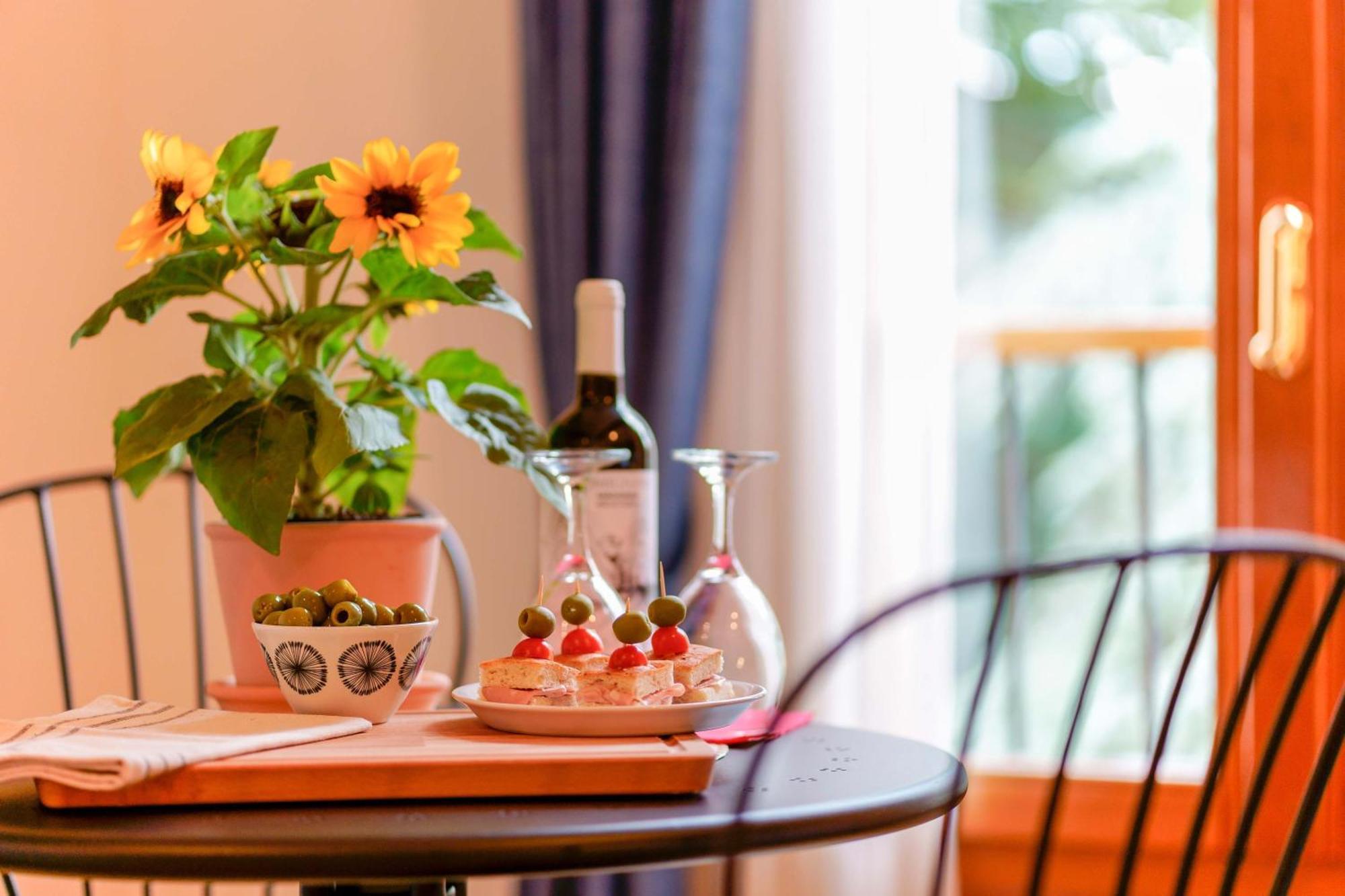 B&B Il Viaggio Bologna Bagian luar foto