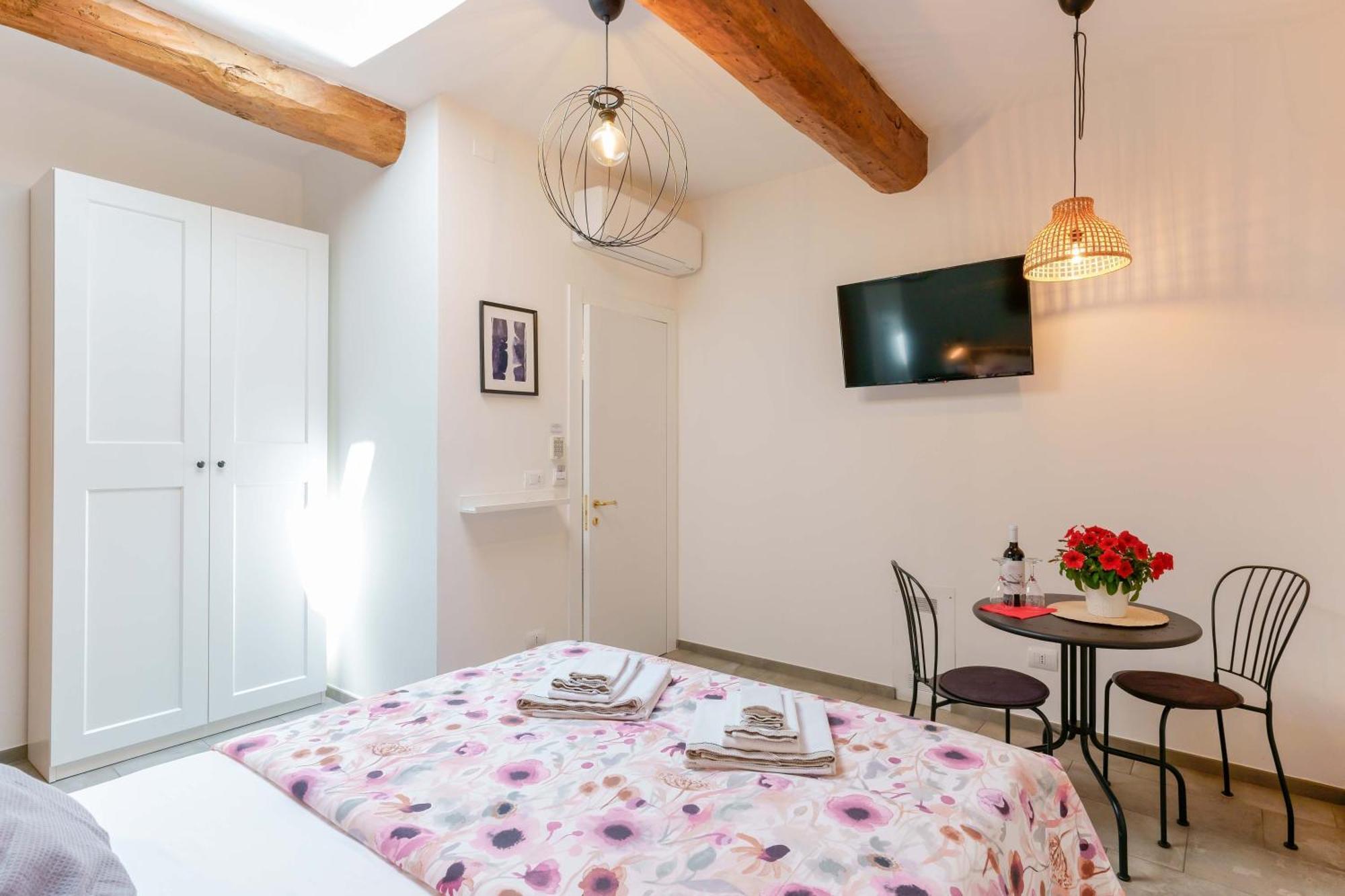 B&B Il Viaggio Bologna Bagian luar foto