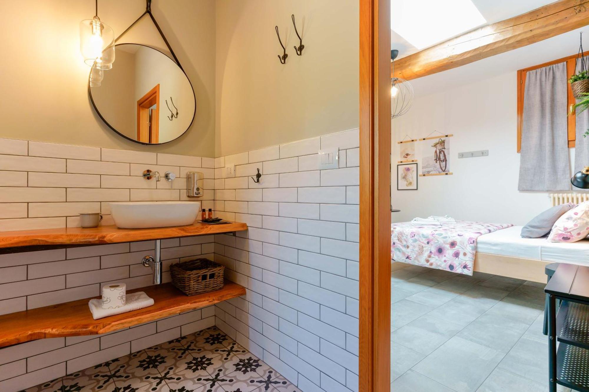 B&B Il Viaggio Bologna Bagian luar foto