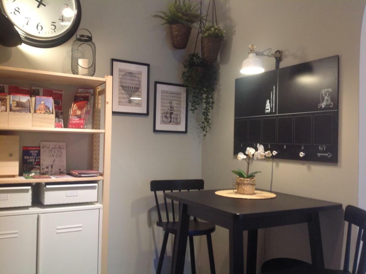 B&B Il Viaggio Bologna Bagian luar foto